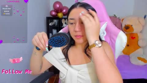 karla online show from 10/13/25, 10:37