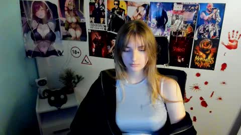 Karla online show from 11/04/25, 01:32