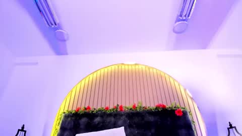 Karla Gonzaless online show from 03/04/25, 09:43