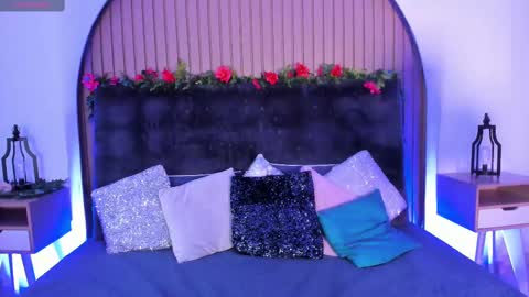 Karla Gonzaless online show from 09/18/25, 06:54