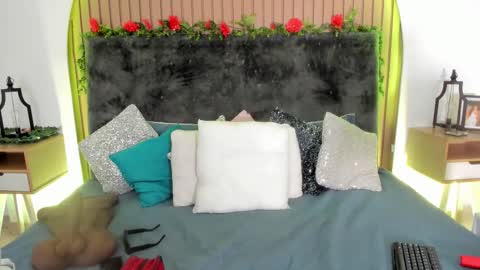 Karla Gonzaless online show from 03/12/26, 07:20