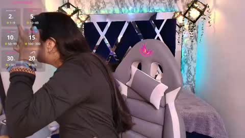 Karla  online show from 10/01/25, 11:27