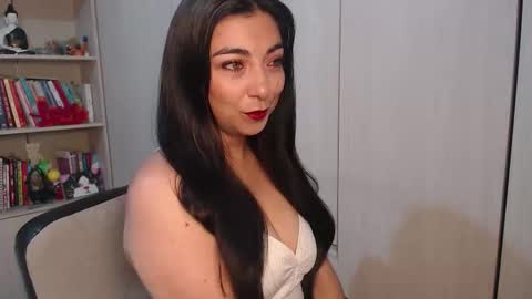 Karla  online show from 02/06/26, 10:40