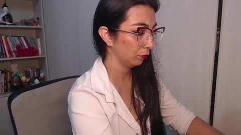 Karla  online show from 02/11/26, 10:42