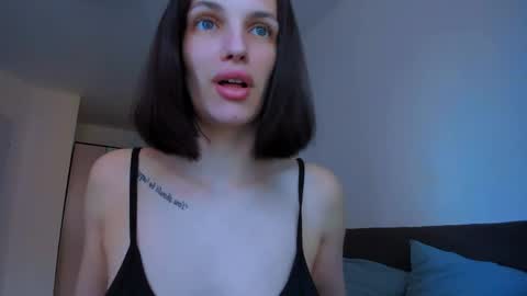 karla_lim online show from 05/23/26, 04:22