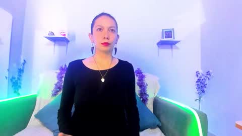 Snapshot of karlaaa__ chatting on 09/20/25, 03:46 Karla online show from 09/20/25, 03:46