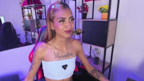 karlaslutskinny__ online show from 01/11/26, 03:55