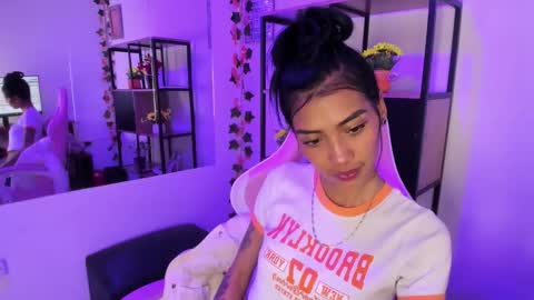 karlaslutskinny__ online show from 02/03/26, 09:09