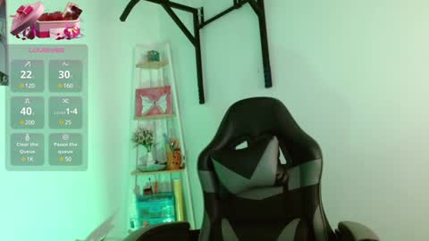 karlavittar online show from 02/06/25, 09:17