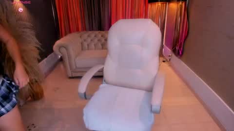 Karli online show from 05/15/26, 07:54