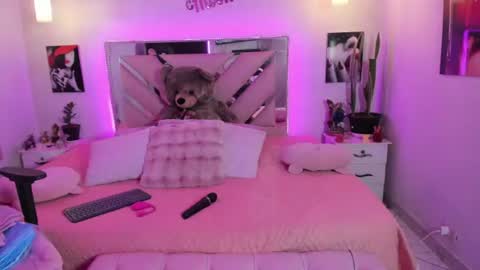 Karly Moonns online show from 06/17/26, 11:56