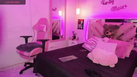 Karly Moonns online show from 07/16/26, 12:33