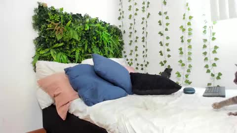 Snapshot of karlye_5 chatting on 02/09/25, 05:54 Karlye online show from 02/09/25, 05:54