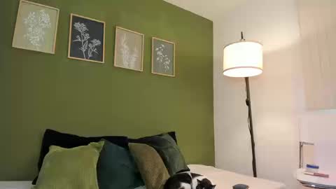 Snapshot of karlye_5 chatting on 09/10/25, 04:18 Karlye online show from 09/10/25, 04:18