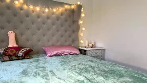 Snapshot of karmarosexx chatting on 12/06/24, 03:52 KarmaRosexx online show from 12/06/24, 03:52