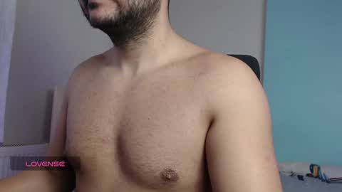 Karn - click SHOW MORE to see all the videos and pics below online show from 12/18/25, 01:50