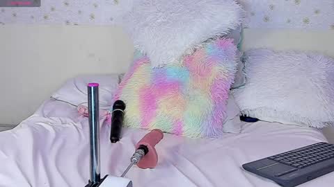 Snapshot of karol2023 chatting on 02/01/25, 07:02 Karol online show from 02/01/25, 07:02