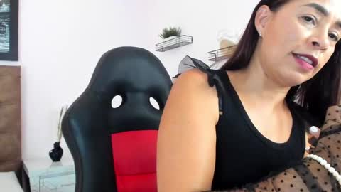 Snapshot of karol_deny chatting on 06/02/26, 07:38 Karol D online show from 06/02/26, 07:38