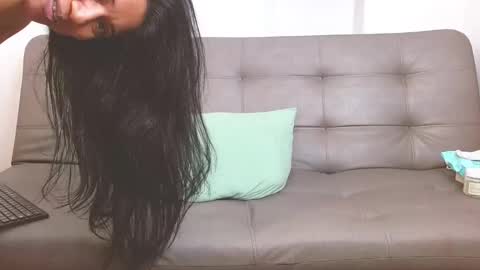 karolina  online show from 03/02/25, 04:50