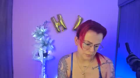 Snapshot of karol_milf__ chatting on 12/25/24, 06:19 kAROL MILF online show from 12/25/24, 06:19