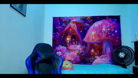    online show from 10/18/25, 10:38