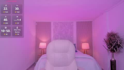 karol_priston online show from 04/11/26, 03:44