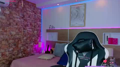 KAROL SCOTT online show from 07/17/26, 08:57