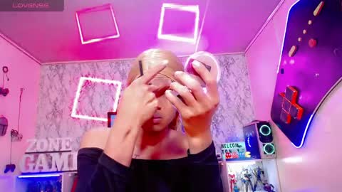 karol Vanessa   online show from 05/19/26, 11:38