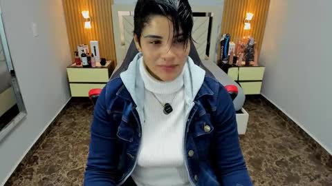 Karol and Luna online show from 12/16/25, 07:30