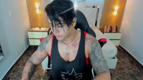 Karol and Luna online show from 06/14/26, 02:24