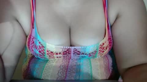 karolbb21 online show from 02/08/26, 11:13