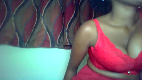 karoliee online show from 06/08/26, 03:12