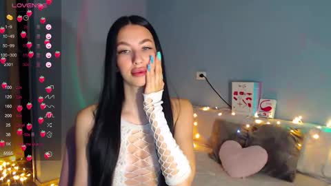 Kira online show from 02/19/26, 02:07