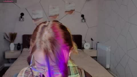 Snapshot of karolina_kely chatting on 03/31/26, 01:07 Karolina online show from 03/31/26, 01:07