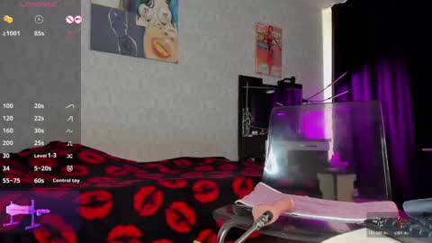 karolinaaa_hot online show from 06/10/26, 01:17