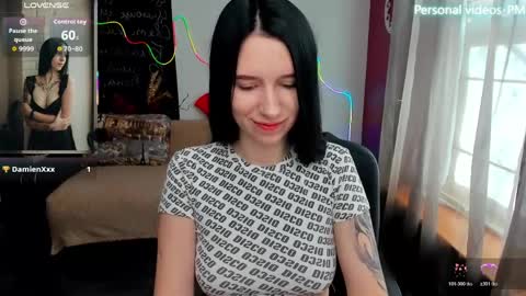 Karolina online show from 03/29/26, 05:40