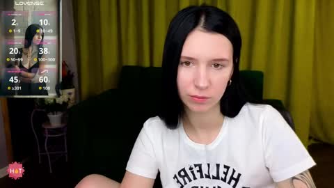 Karolina online show from 04/08/26, 06:02