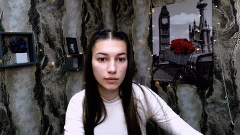 Karolina online show from 01/11/25, 08:22