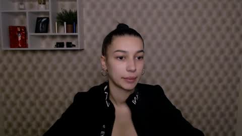 Karolina online show from 01/16/25, 07:07