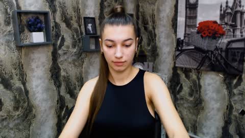 Karolina online show from 02/01/25, 07:47