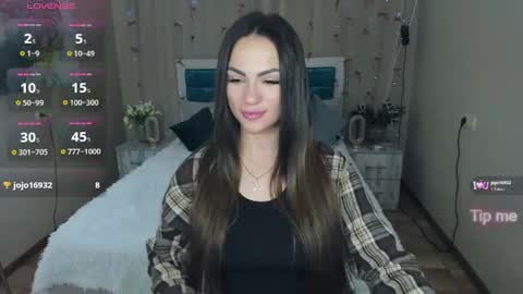Karolina online show from 05/27/26, 06:54