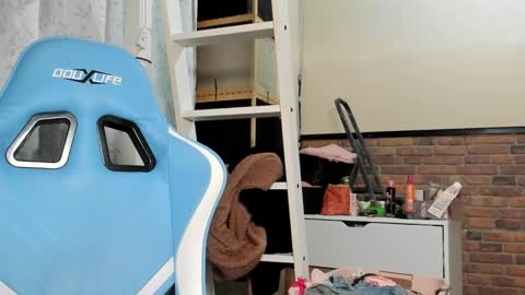 karoline121 online show from 09/10/25, 06:52