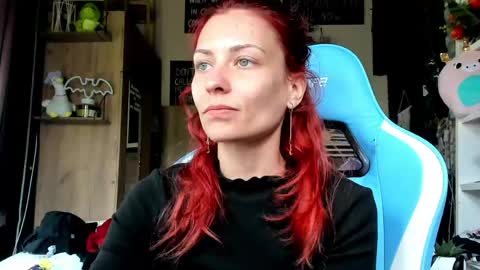 karoline121 online show from 05/13/26, 07:50