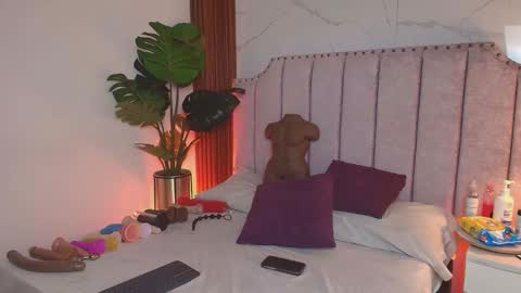 Karolina online show from 02/28/26, 04:13