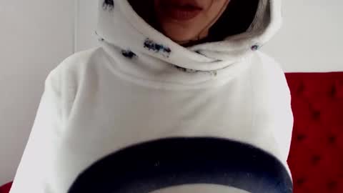 Isa online show from 01/13/25, 06:27