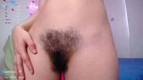 Snapshot of karolkat_1 chatting on 12/16/24, 05:11 Karolina 3 online show from 12/16/24, 05:11