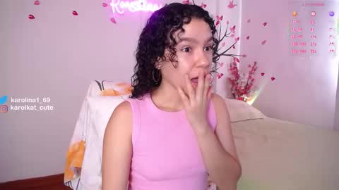 Snapshot of karolkat_1 chatting on 11/04/25, 01:54 Karolina 3 online show from 11/04/25, 01:54