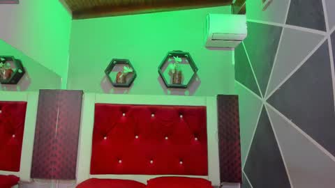 Karol online show from 10/02/25, 12:01