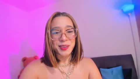 Karoll28s online show from 05/12/26, 01:58