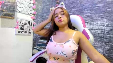 KAROLL online show from 12/19/25, 01:07